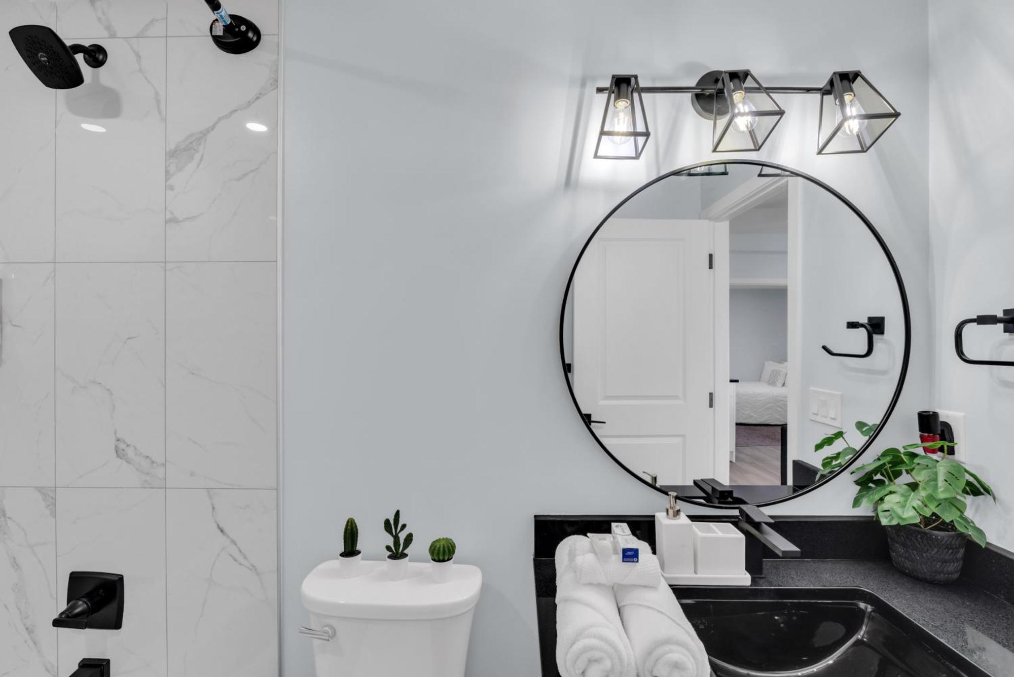 You Will Love This 2Br Guest Suite In Se Calgary Extérieur photo
